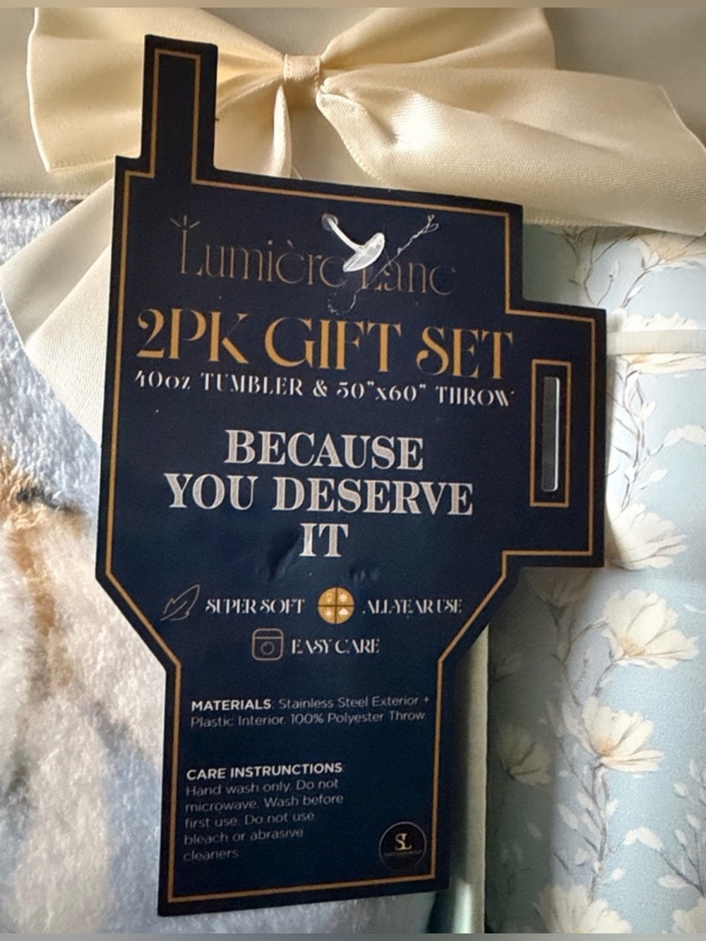 Lumiere Blue 2-Piece Gift Set - Throw & Tumbler (40 oz tumbler,50 x 60 in throw) - Picture 2 of 2